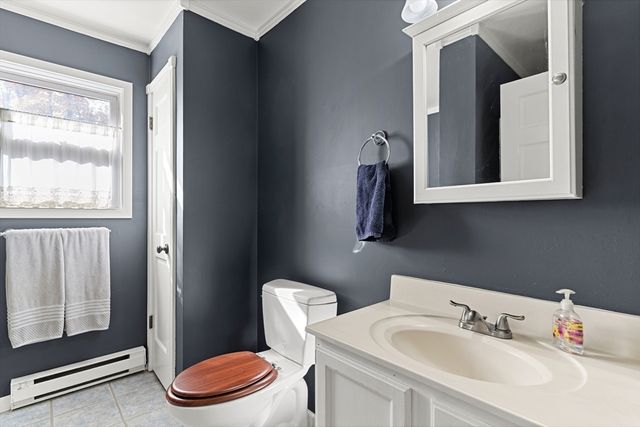 21 Hammond Street, Rowley, MA 01969