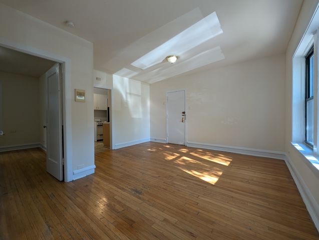2706 N Spaulding Avenue 1FF, Chicago, IL 60647