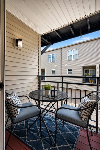 4851 N Pulaski Road, Chicago, IL 60630