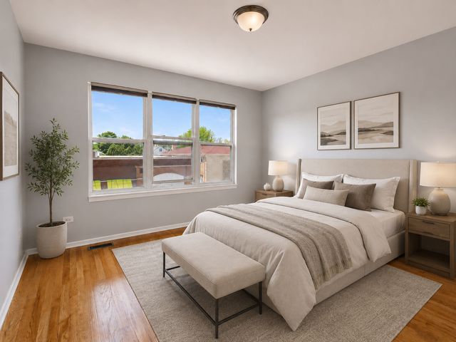 4851 N Pulaski Road, Chicago, IL 60630