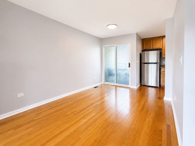 4851 N Pulaski Road, Chicago, IL 60630