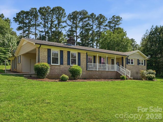 117 Club View Drive, Cherryville, NC 28021