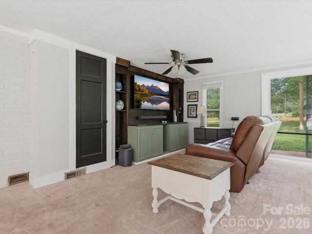 117 Club View Drive, Cherryville, NC 28021