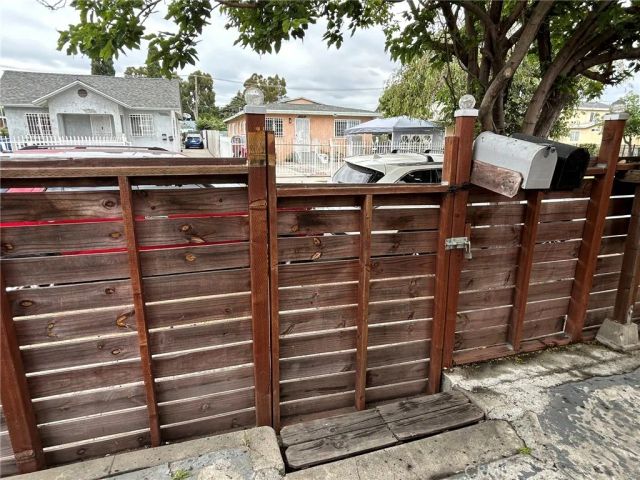 150 E 108th, Los Angeles, CA 90061