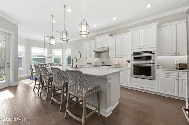 463 FRESHWATER Drive, St. Johns, FL 32259