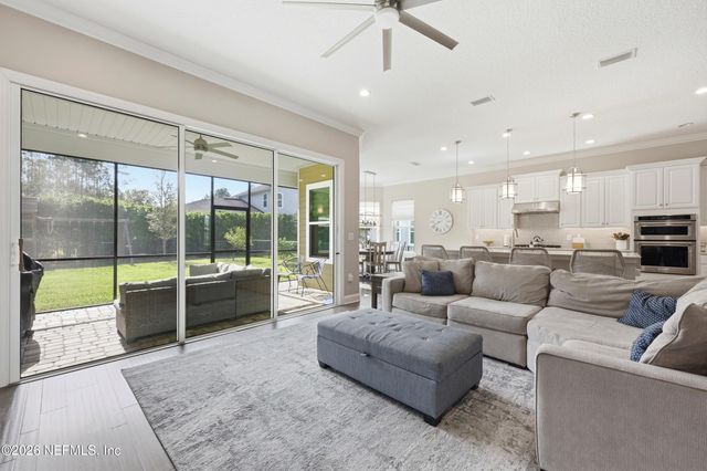 463 FRESHWATER Drive, St. Johns, FL 32259