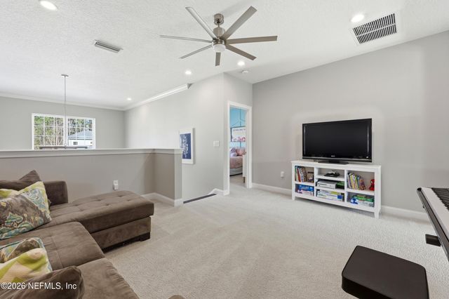 463 FRESHWATER Drive, St. Johns, FL 32259