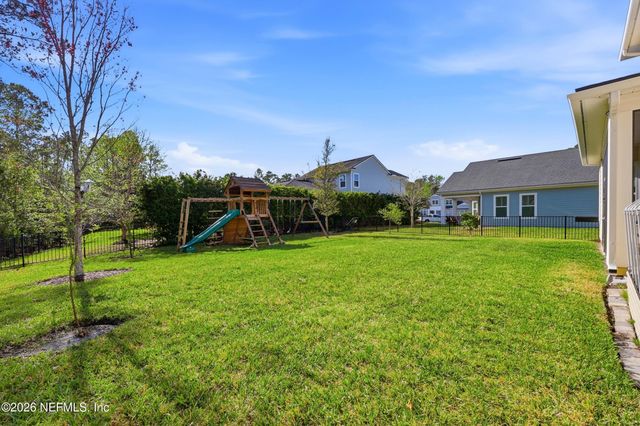 463 FRESHWATER Drive, St. Johns, FL 32259