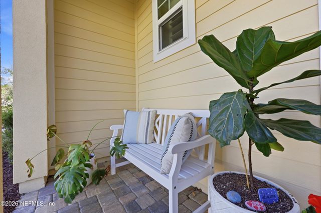 463 FRESHWATER Drive, St. Johns, FL 32259