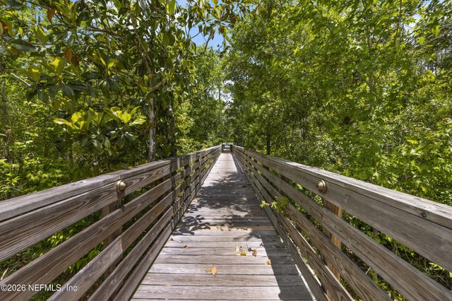 463 FRESHWATER Drive, St. Johns, FL 32259