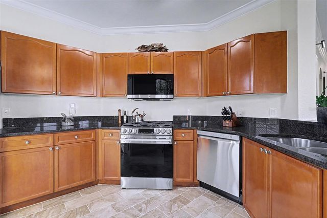 2730 VIA TIVOLI 334B, Clearwater, FL 33764