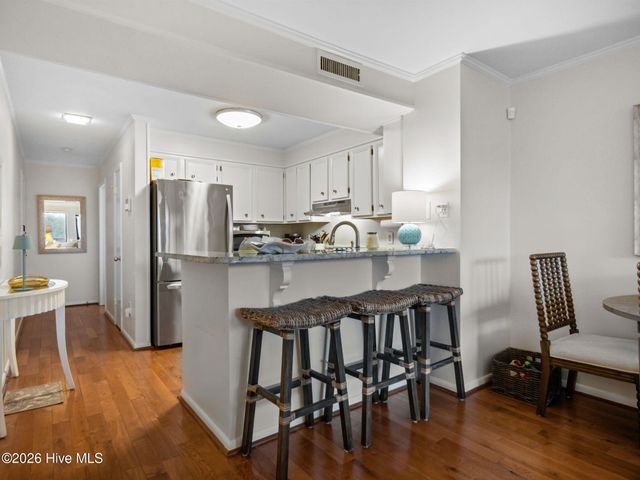 2308 W Ft Macon Road 204 H, Atlantic Beach, NC 28512