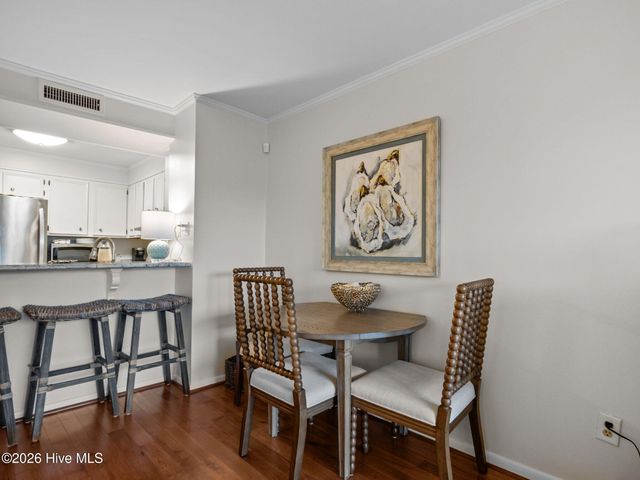 2308 W Ft Macon Road 204 H, Atlantic Beach, NC 28512