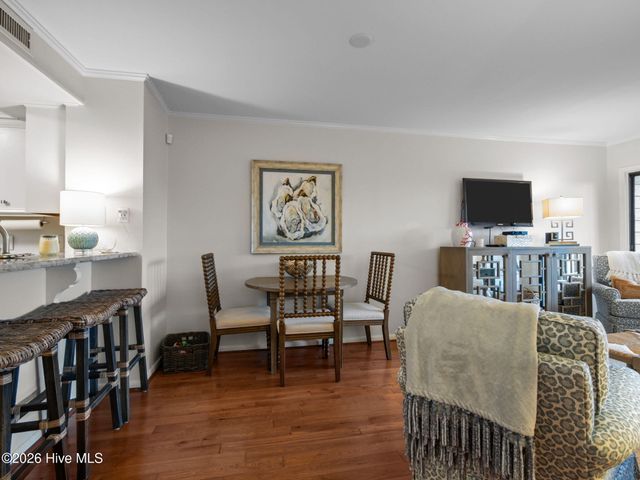 2308 W Ft Macon Road 204 H, Atlantic Beach, NC 28512