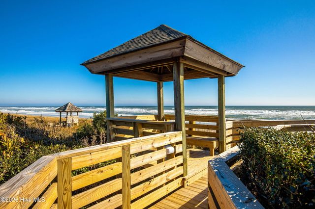 2308 W Ft Macon Road 204 H, Atlantic Beach, NC 28512