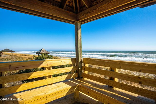 2308 W Ft Macon Road 204 H, Atlantic Beach, NC 28512