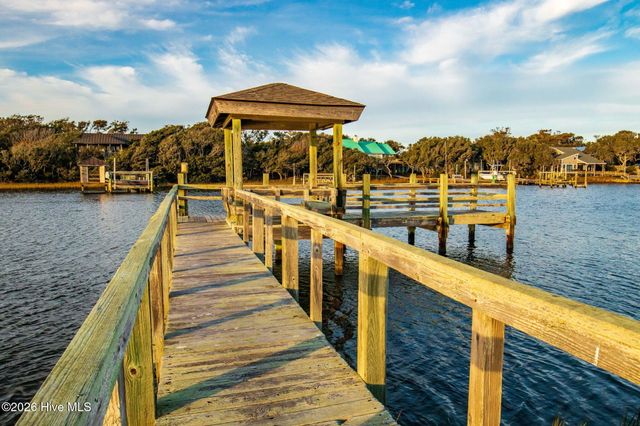 2308 W Ft Macon Road 204 H, Atlantic Beach, NC 28512