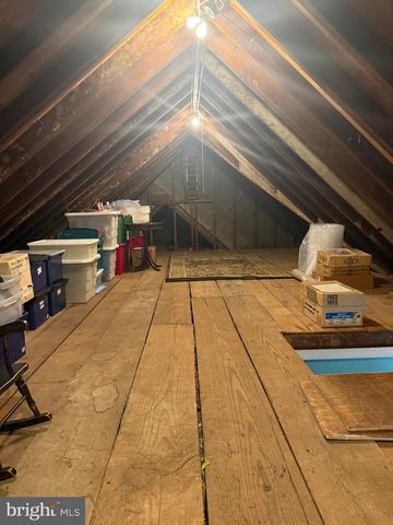 552 CUSTIS RD, Glenside, PA 19038
