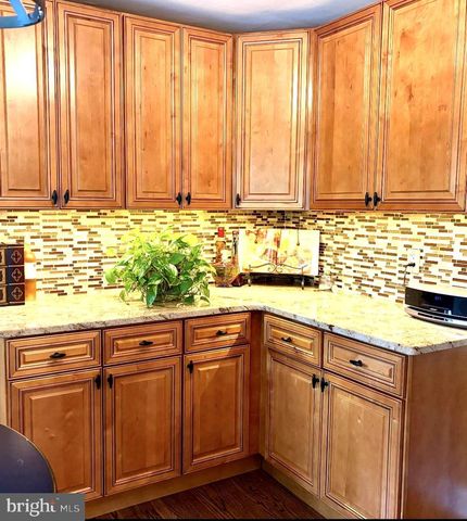 552 CUSTIS RD, Glenside, PA 19038