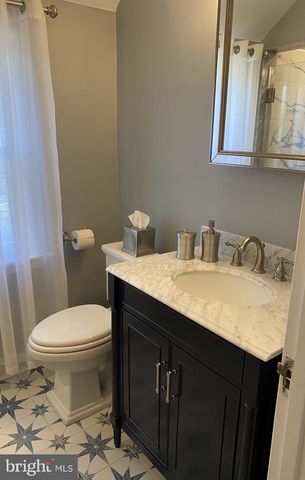 552 CUSTIS RD, Glenside, PA 19038