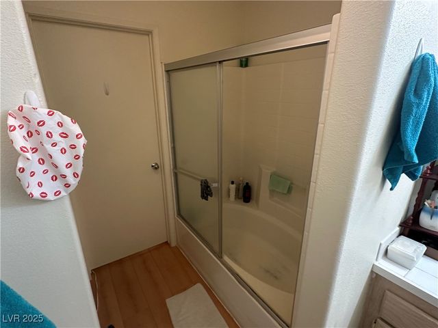 1830 North Pecos Road 230, Las Vegas, NV 89115