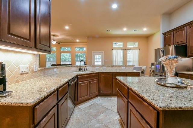 17118 Saddle Mountain Lane, Humble, TX 77346