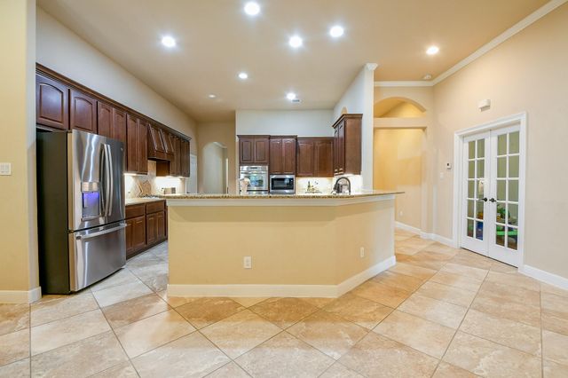 17118 Saddle Mountain Lane, Humble, TX 77346