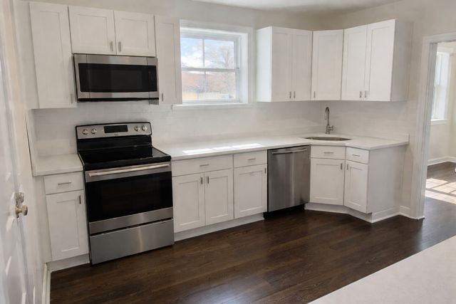 6509 N Artesian Avenue 3, Chicago, IL 60645
