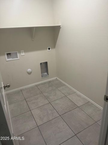 1345 W KENNEDY Avenue, Coolidge, AZ 85128