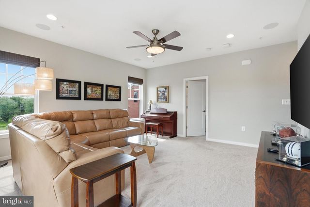 232 BLUEMONT BRANCH TER SE, Leesburg, VA 20175