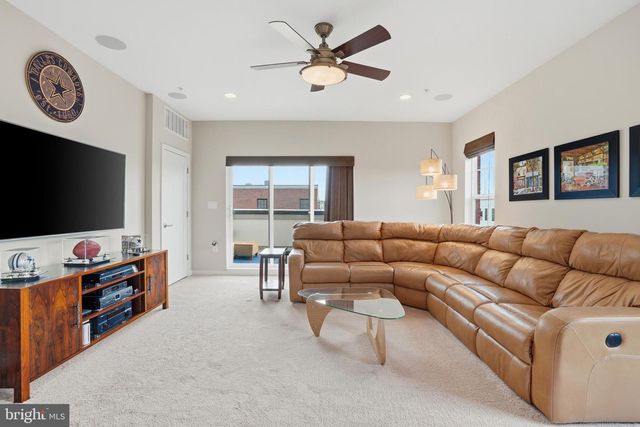 232 BLUEMONT BRANCH TER SE, Leesburg, VA 20175