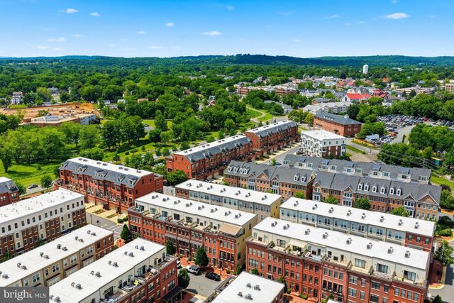 232 BLUEMONT BRANCH TER SE, Leesburg, VA 20175