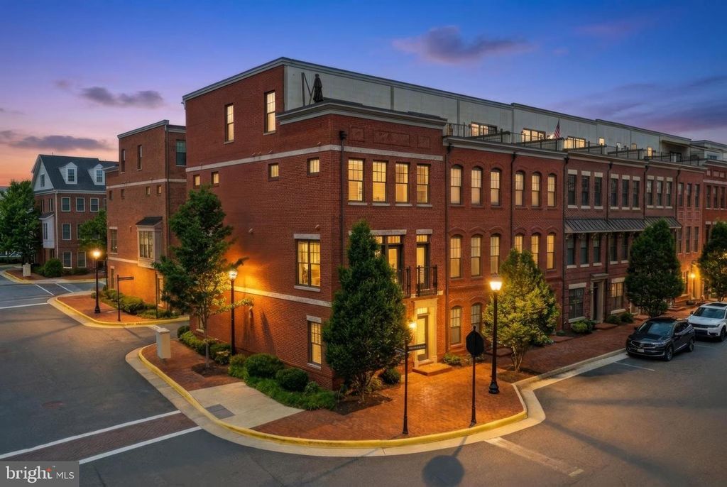 232 BLUEMONT BRANCH TER SE, Leesburg, VA 20175