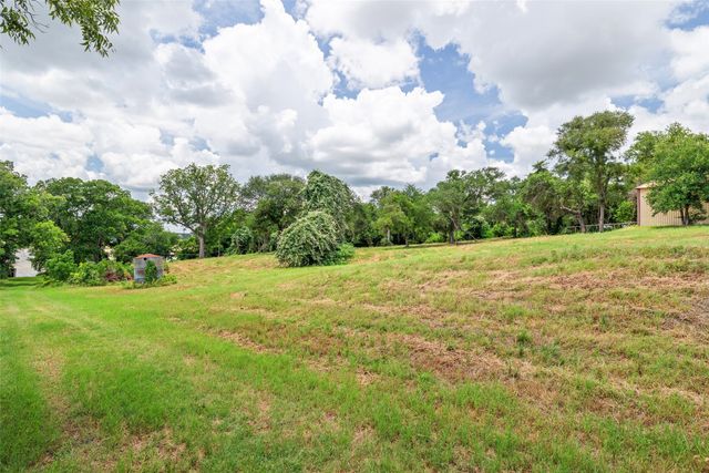 4720 Peveler Road, Granbury, TX 76049
