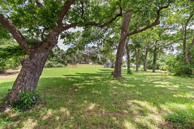 4720 Peveler Road, Granbury, TX 76049