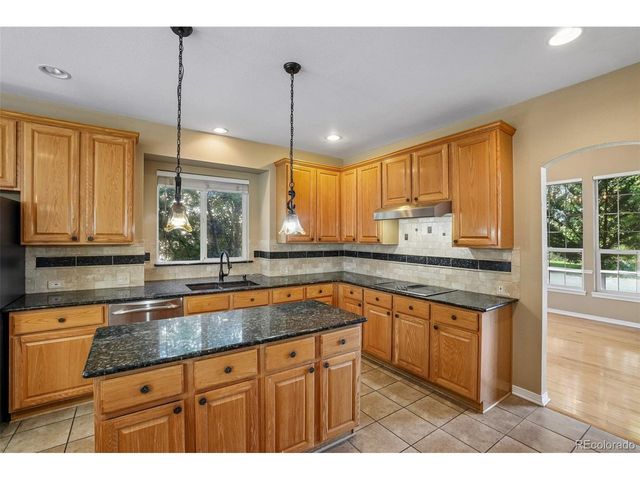 465 Whitetail Cir, Lafayette, CO 80026