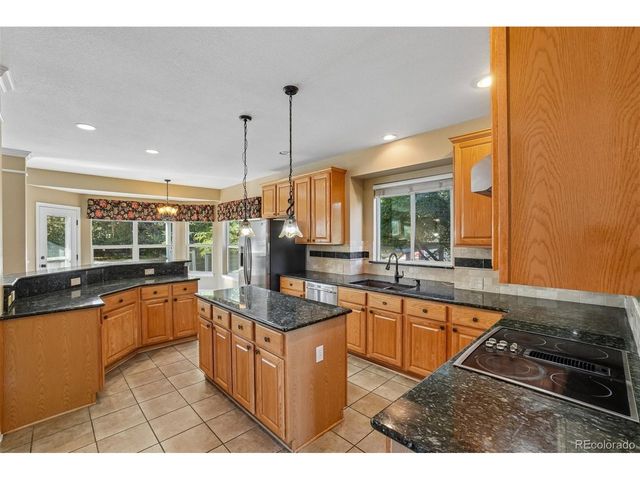 465 Whitetail Cir, Lafayette, CO 80026