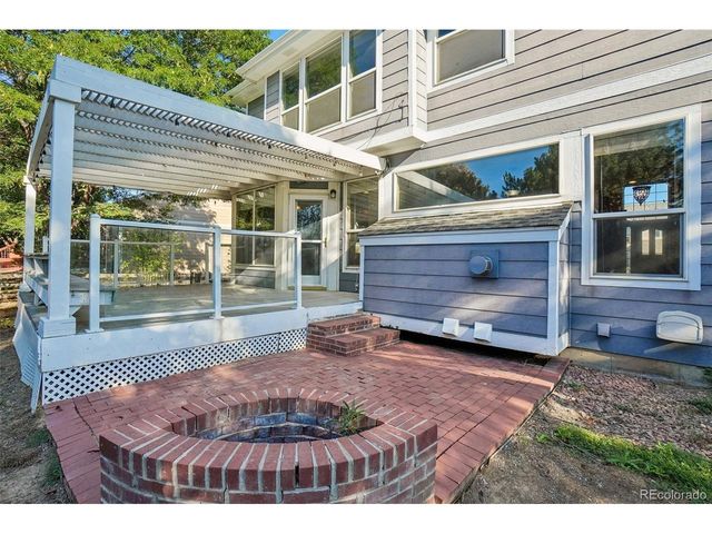 465 Whitetail Cir, Lafayette, CO 80026