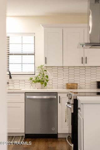 103 N Michot Road, Lafayette, LA 70508