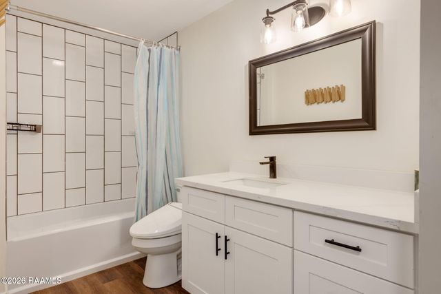 103 N Michot Road, Lafayette, LA 70508