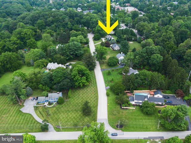 305 CONTINENTAL DR, Paoli, PA 19301