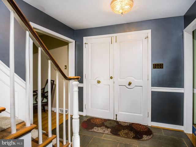 305 CONTINENTAL DR, Paoli, PA 19301