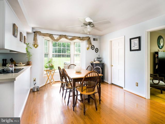 305 CONTINENTAL DR, Paoli, PA 19301
