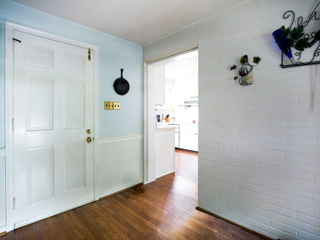 305 CONTINENTAL DR, Paoli, PA 19301