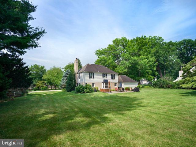 305 CONTINENTAL DR, Paoli, PA 19301