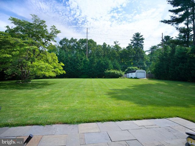 305 CONTINENTAL DR, Paoli, PA 19301