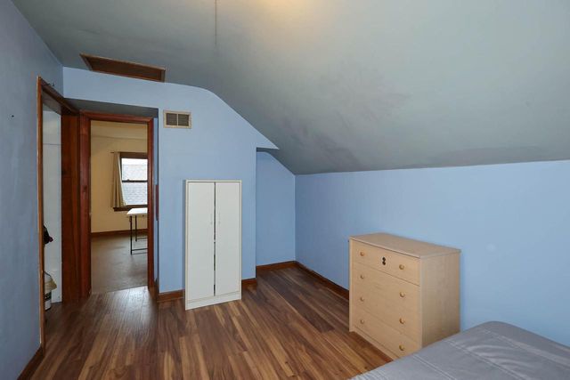 447 E Waterford AVENUE, Milwaukee, WI 53207