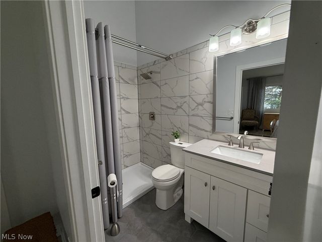 370 Eden Lane 3, Medina, OH 44256