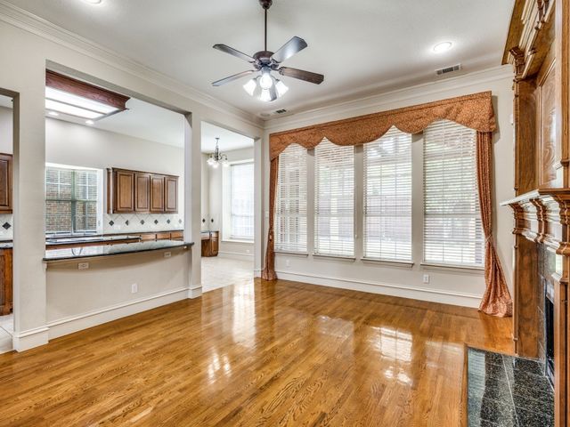 2328 Harrisburg Lane, Plano, TX 75025