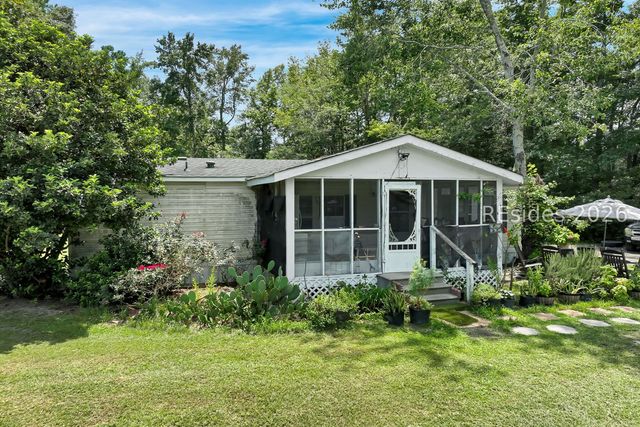 52 Sweet William Rd, Ridgeland, SC 29936